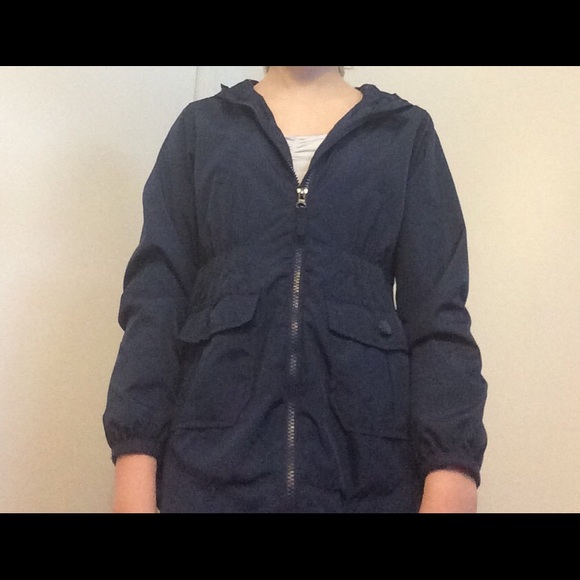 Old navy spring coat - Picture 2 of 3